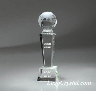 Executive Employee Crystal Globe Award