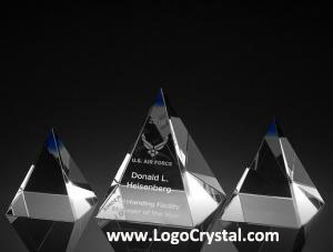 3D Laser crystal glass pyramid with custom corporate logo laser etched inside, custom design is available.